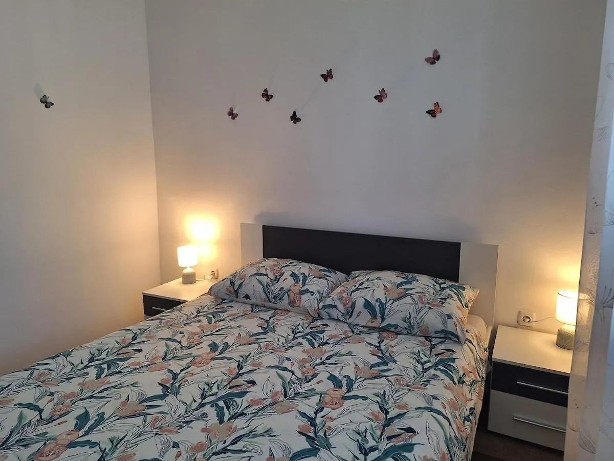 Apartment Valcane Pula