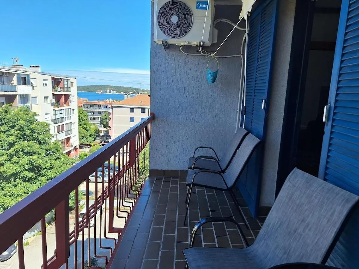 Apartment Valcane Pula